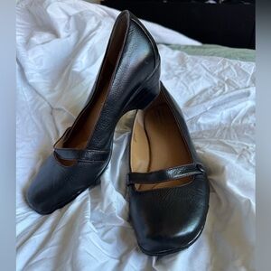 Great Northwest Clothing Company Laura Black Leather Buckle Shoes Size 7.5M